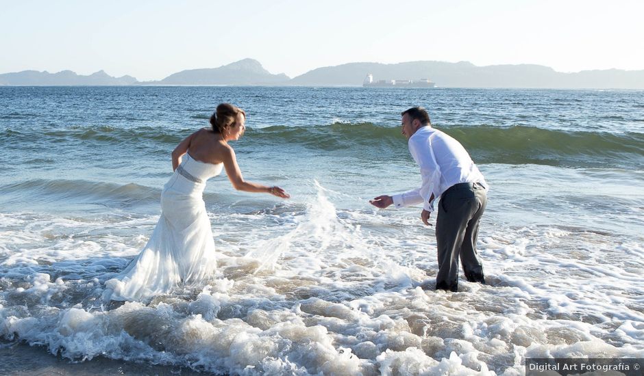 La boda de Javi y Raquel en Redondela, Pontevedra