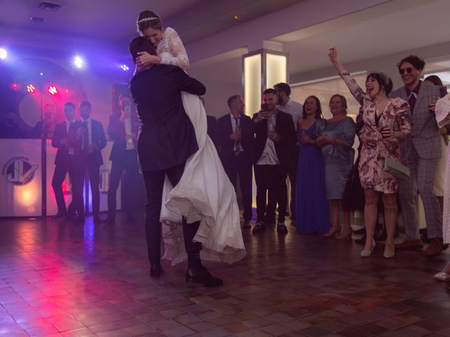 La boda de José Luis y Carolina en Cáceres, Cáceres 40