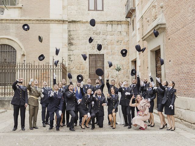 La boda de Lorena y David en Villalbilla, Madrid 142