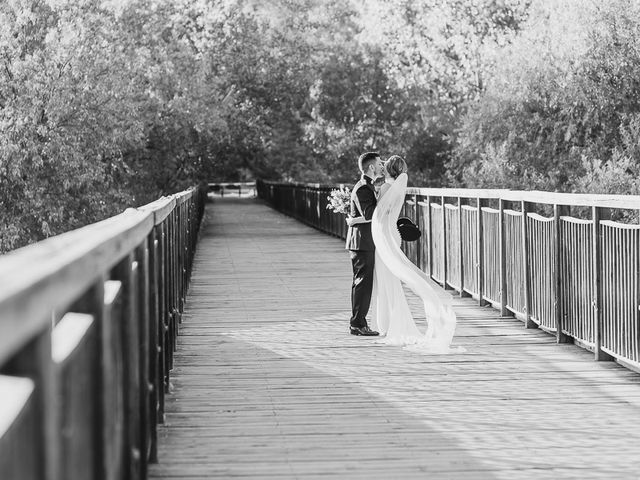La boda de Lorena y David en Villalbilla, Madrid 145