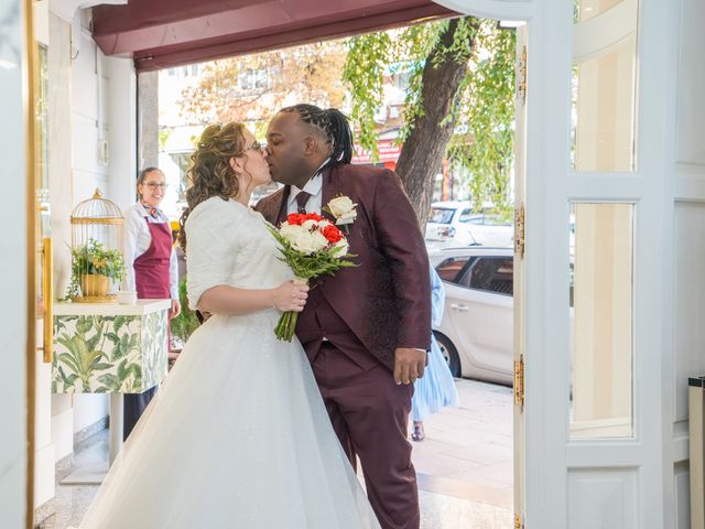 La boda de José Javier y Miriam en Alcobendas, Madrid 17