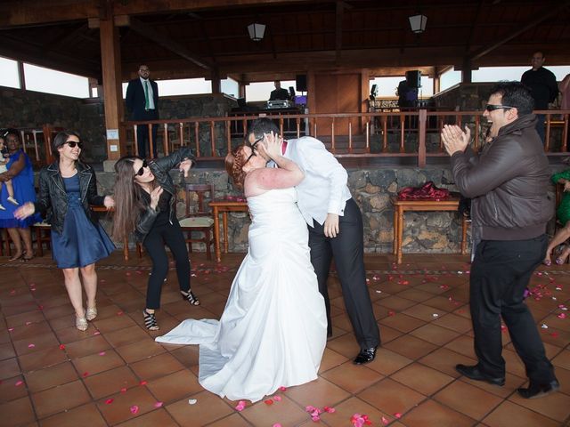 La boda de Alejandro y Merchy en La Orotava, Santa Cruz de Tenerife 28