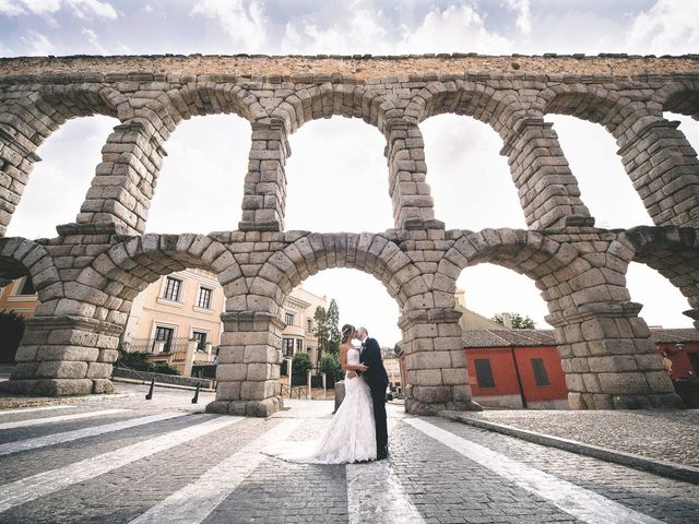 La boda de César y Marta en Codorniz, Segovia 33