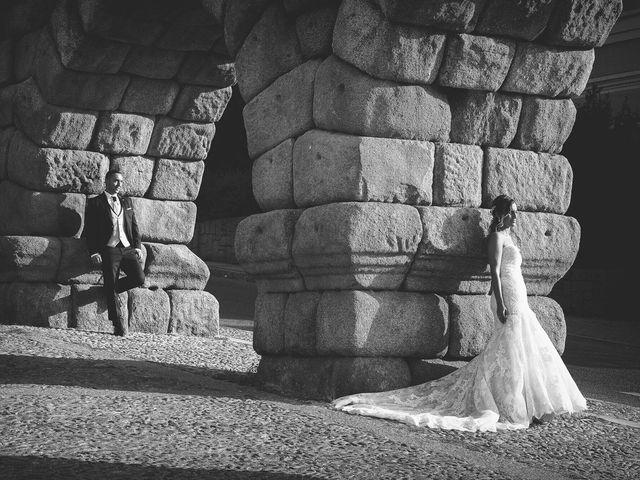 La boda de César y Marta en Codorniz, Segovia 39