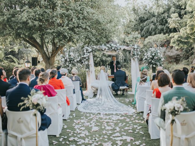 La boda de Fernando y Nadya en San Miguel De Abona, Santa Cruz de Tenerife 34