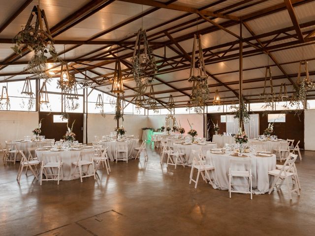 La boda de Edgar  y Vanessa  en Cerdanyola Del Valles, Barcelona 26