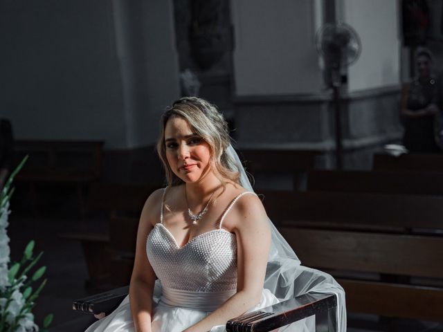 La boda de Edgar  y Vanessa  en Cerdanyola Del Valles, Barcelona 123