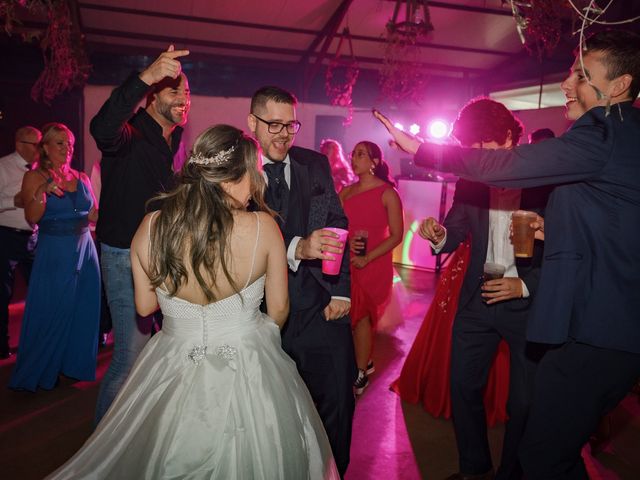 La boda de Edgar  y Vanessa  en Cerdanyola Del Valles, Barcelona 140