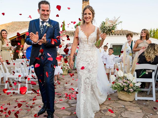 La boda de Cándido  y Irene en Abenojar, Ciudad Real 10