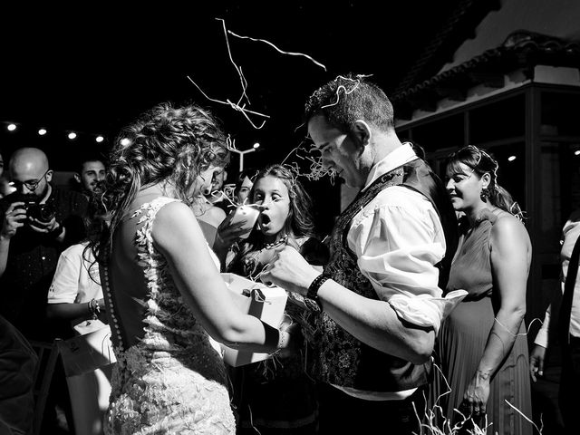 La boda de Cándido  y Irene en Abenojar, Ciudad Real 19