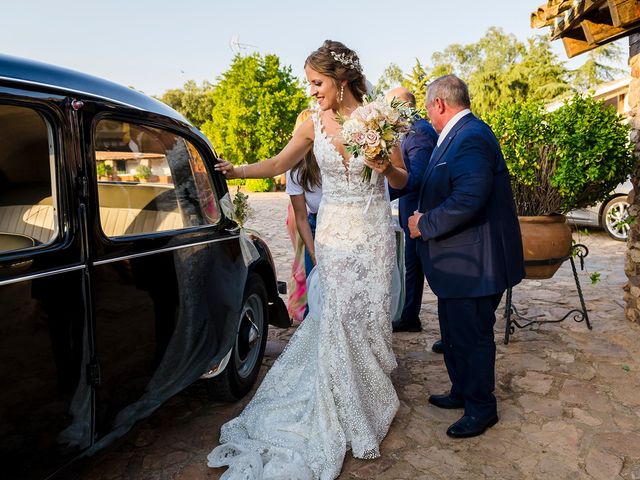 La boda de Cándido  y Irene en Abenojar, Ciudad Real 21