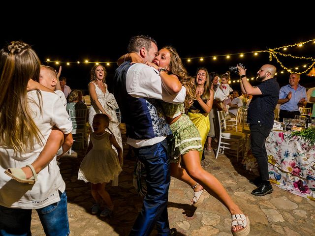 La boda de Cándido  y Irene en Abenojar, Ciudad Real 29