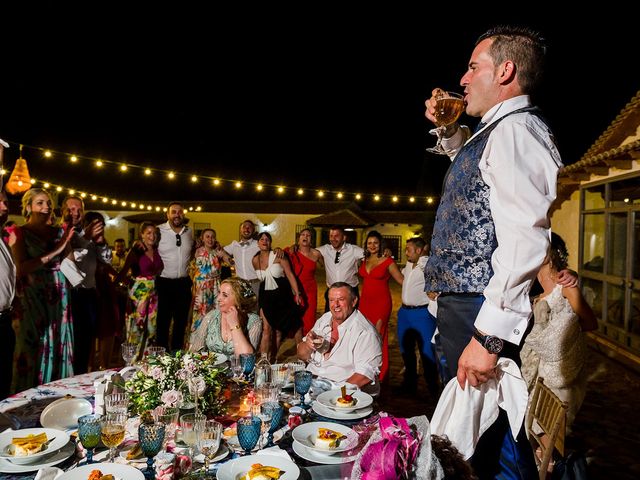 La boda de Cándido  y Irene en Abenojar, Ciudad Real 30