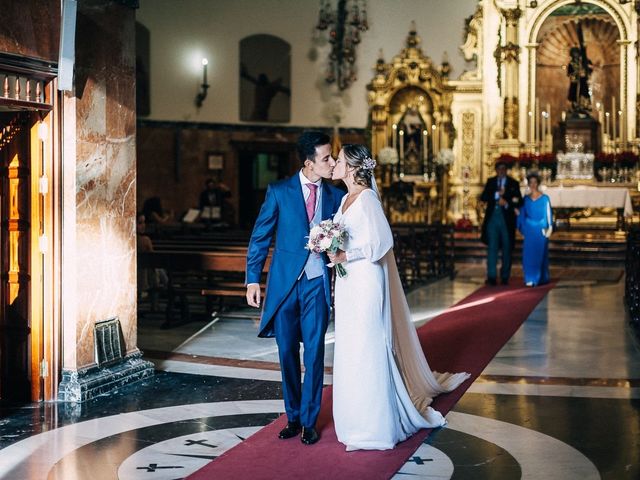 La boda de Juan Alberto y Paloma en Dos Hermanas, Sevilla 40