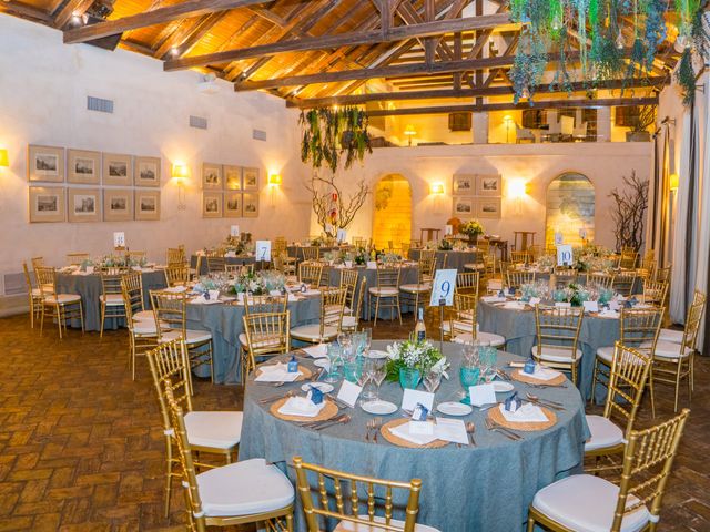 La boda de Miguel y Adriana en Madrid, Madrid 13