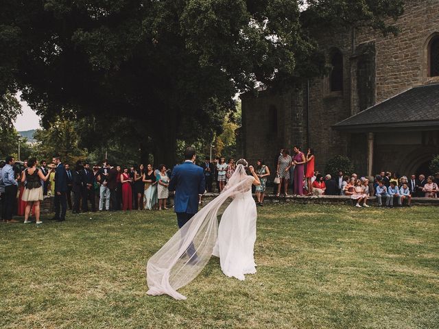 La boda de Josu y Mariana en Gordexola, Vizcaya 38