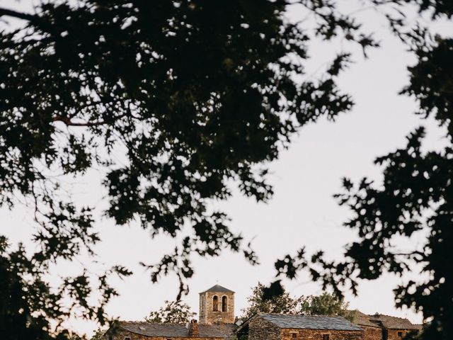 La boda de Nacho y Mabel en Campillo De Ranas, Guadalajara 53