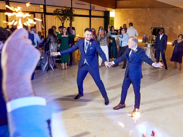 La boda de Angel y Oscar en Bolaños De Calatrava, Ciudad Real 1