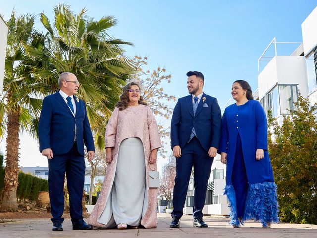 La boda de Angel y Oscar en Bolaños De Calatrava, Ciudad Real 11