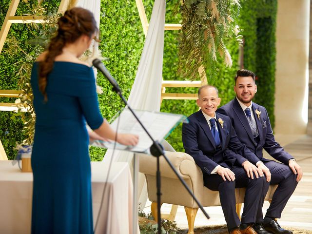 La boda de Angel y Oscar en Bolaños De Calatrava, Ciudad Real 19