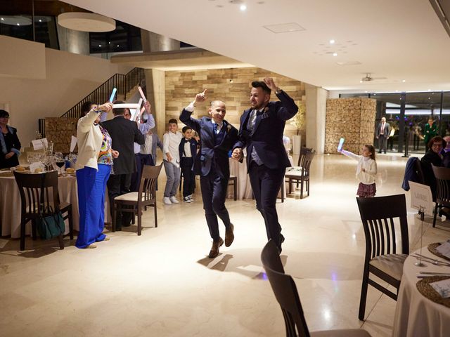 La boda de Angel y Oscar en Bolaños De Calatrava, Ciudad Real 23