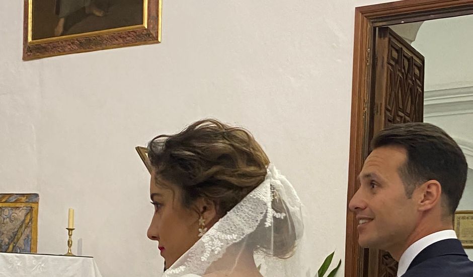 La boda de María y Juandi en Cazalla De La Sierra, Sevilla