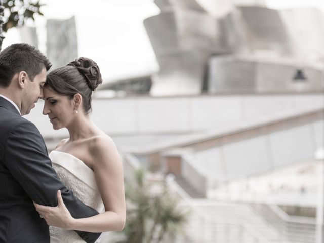 La boda de Iker y Sofía en Neguri, Vizcaya 26
