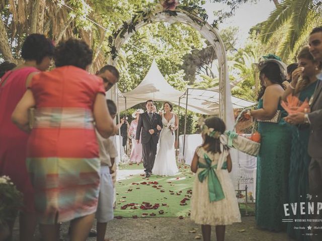 La boda de Raúl y Carolina en Málaga, Málaga 19