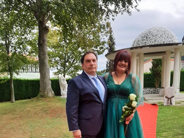 La boda de Cesar y Fina en San Juan De Piñera, Asturias 5