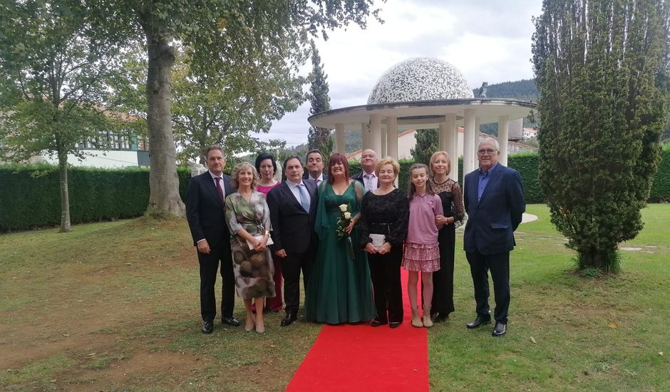 La boda de Cesar y Fina en San Juan De Piñera, Asturias