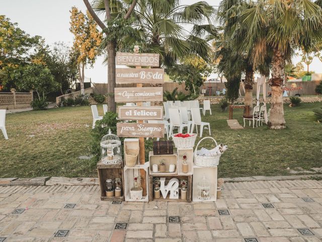 La boda de Raul y Elisabet en Sevilla, Sevilla 23