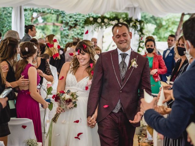 La boda de Manel y Cristina en Sant Vicenç De Montalt, Barcelona 30