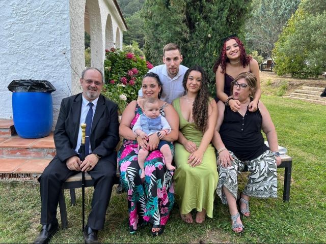 La boda de Daniel y Miriam  en Sant Feliu De Buixalleu, Girona 16