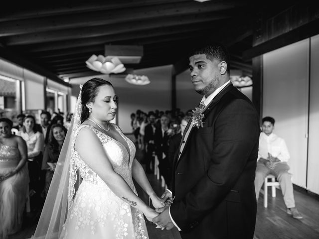 La boda de Anthony y María en Abegondo, A Coruña 32