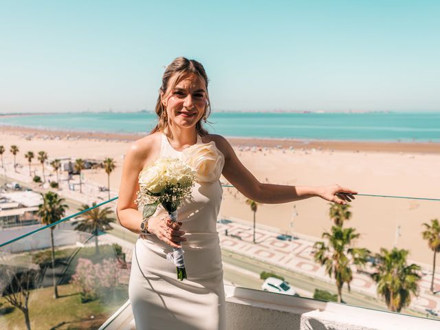 La boda de Carlos y Magda en El Puerto De Santa Maria, Cádiz 5
