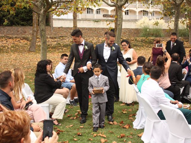 La boda de Victor y Abraham en Sant Quirze Safaja, Barcelona 41