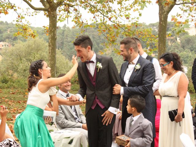 La boda de Victor y Abraham en Sant Quirze Safaja, Barcelona 44