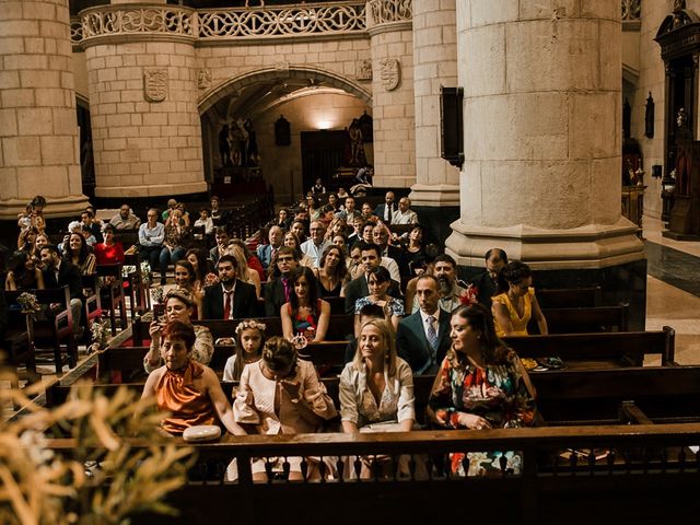 La boda de Alberto y Lorena en Vitoria-gasteiz, Álava 44