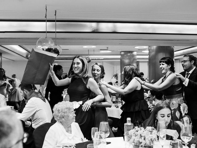 La boda de Alberto y Lorena en Vitoria-gasteiz, Álava 85