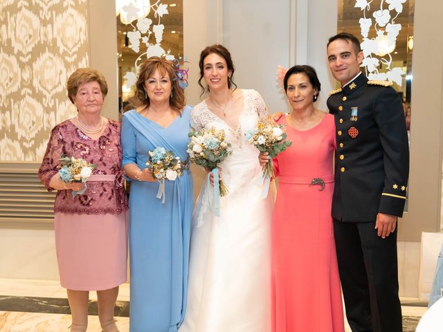 La boda de Álvaro y Laura en Aranda De Duero, Burgos 27