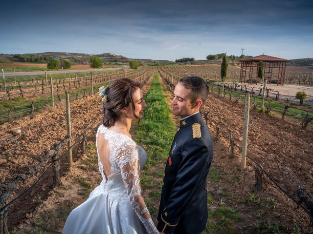 La boda de Álvaro y Laura en Aranda De Duero, Burgos 33