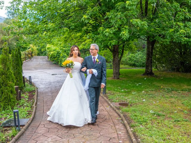 La boda de Carlos y Marta en Valdastillas, Cáceres 14