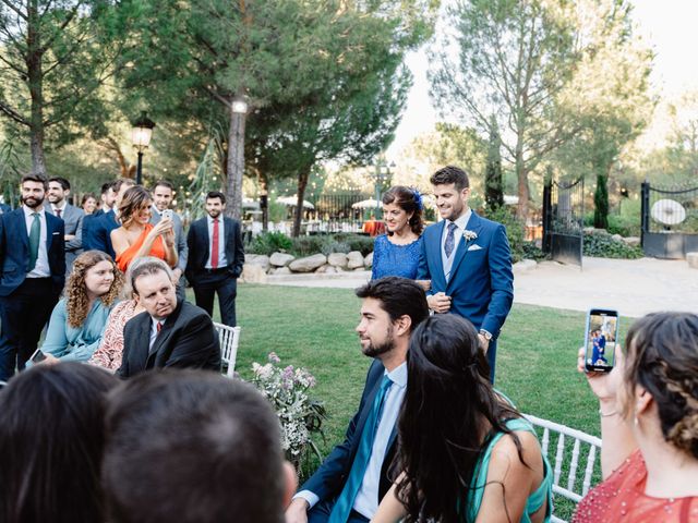 La boda de Alberto y Leticia en Valdetorres De Jarama, Madrid 10
