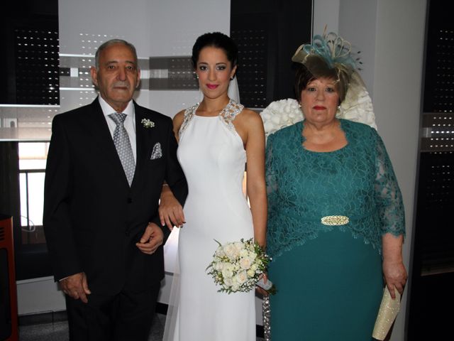 La boda de Lolo y Alba en Mengibar, Jaén 52