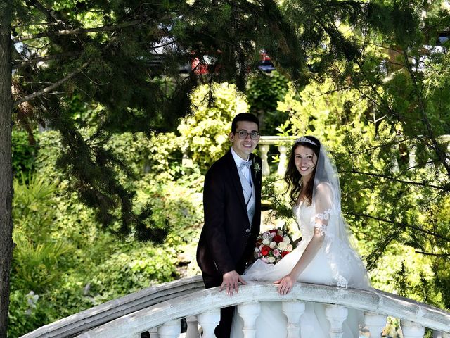 La boda de Laura y Joan en Santpedor, Barcelona 13