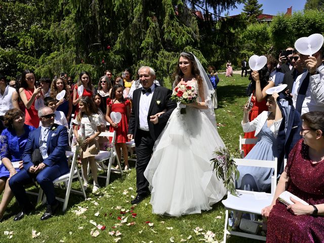 La boda de Laura y Joan en Santpedor, Barcelona 17