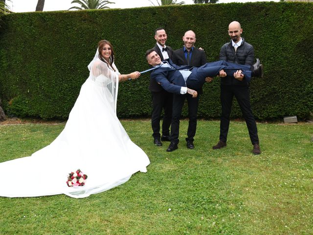 La boda de Iker y Carla en Sondika, Vizcaya 19