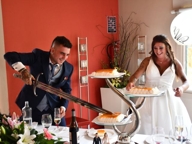 La boda de Iker y Carla en Sondika, Vizcaya 23