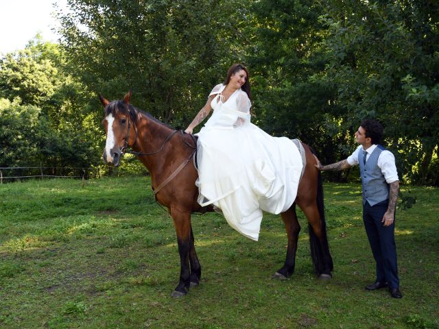 La boda de Iker y Carla en Sondika, Vizcaya 29