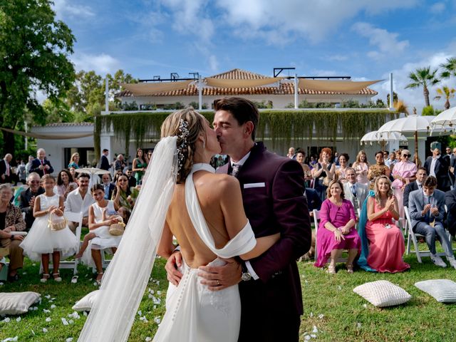 La boda de Pilar y Iván en Estepona, Málaga 32